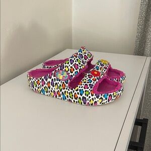 CROCS Multicolor Leopard Print Mules